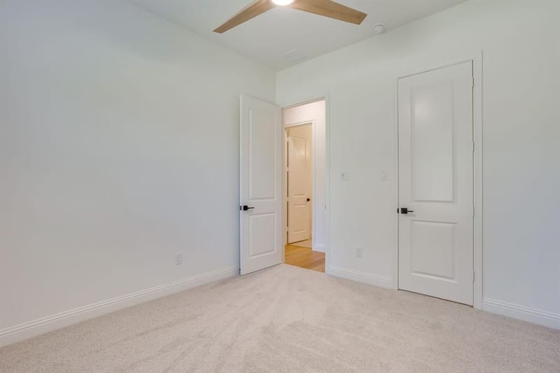 173 Oak Grove Way, Springtown TX 76082 - Photo 27