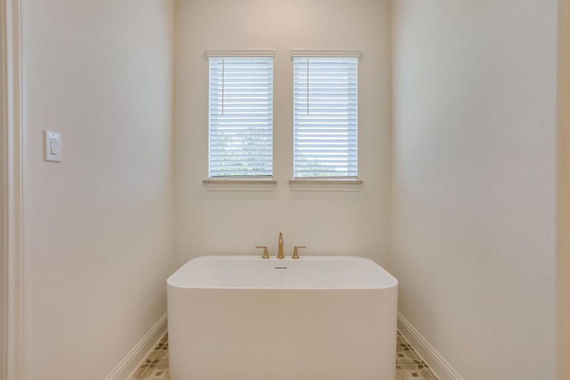 173 Oak Grove Way, Springtown TX 76082 - Photo 20