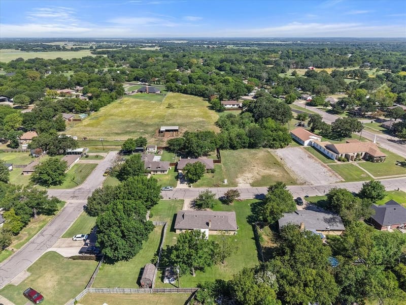 313 Wesley, Corsicana TX 75110 - Photo 28