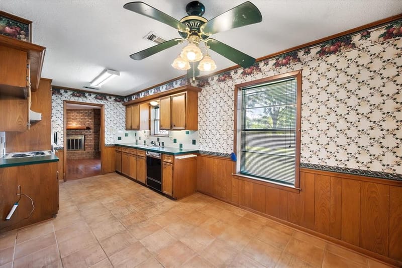 313 Wesley, Corsicana TX 75110 - Photo 14