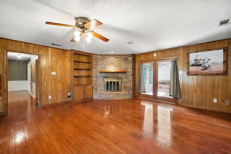 313 Wesley, Corsicana TX 75110 - Photo 8