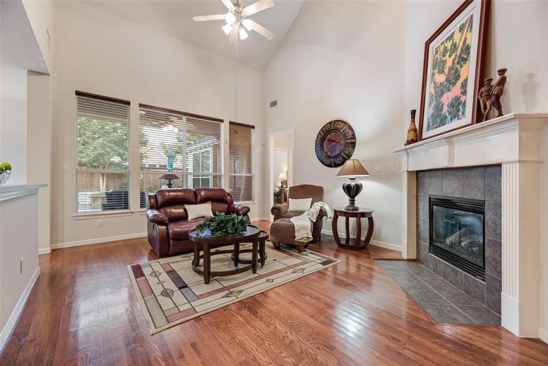 1660 Meadows Avenue, Lantana TX 76226 - Photo 11