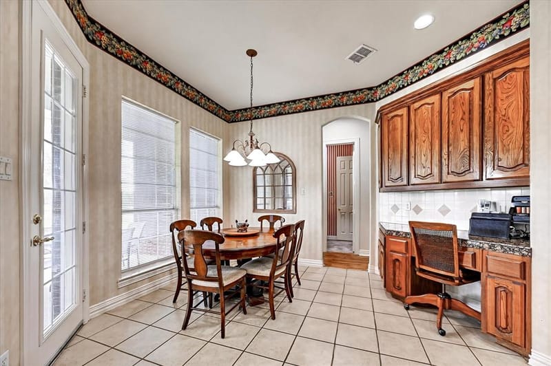 4409 Argyle Lane, Denton TX 76226 - Photo 10