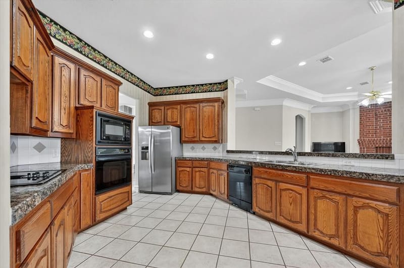 4409 Argyle Lane, Denton TX 76226 - Photo 8