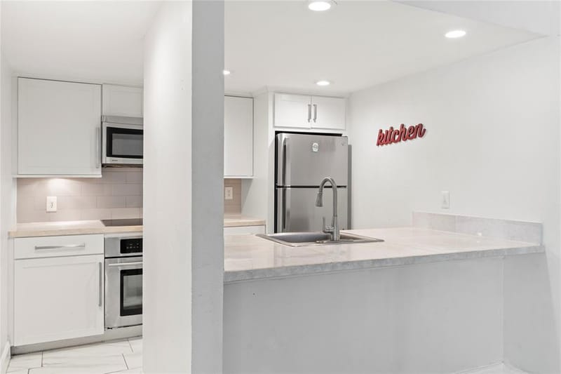 3045 Park Lane # 1053, Dallas TX 75220 - Photo 9
