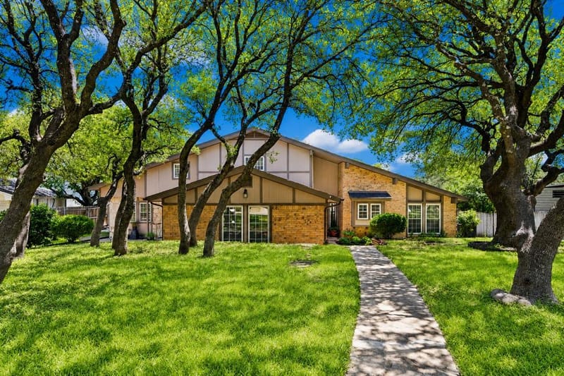 7504 Canyon Crest Court, Fort Worth TX 76179