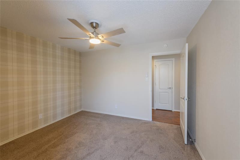 1812 Canoe Way, Carrollton TX 75010 - Photo 23