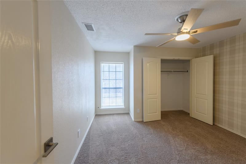 1812 Canoe Way, Carrollton TX 75010 - Photo 22