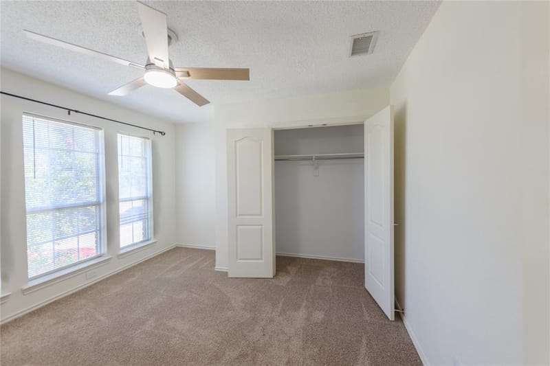 1812 Canoe Way, Carrollton TX 75010 - Photo 20