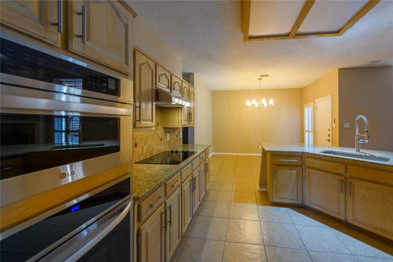 1812 Canoe Way, Carrollton TX 75010 - Photo 19