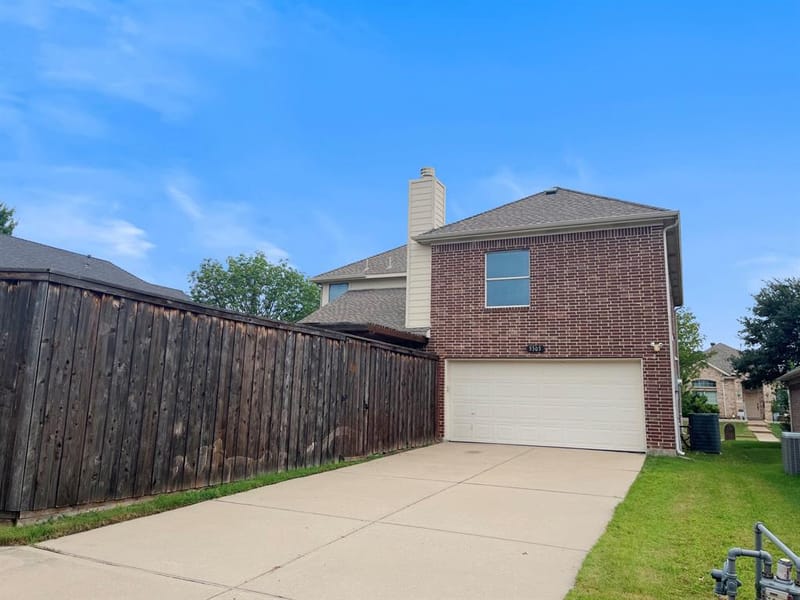 9305 Clearview Drive, McKinney TX 75072 - Photo 2