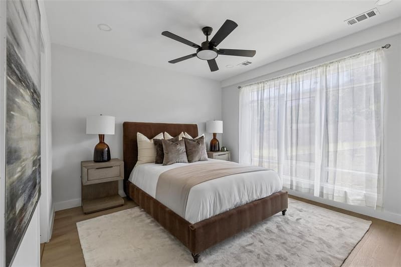816 Premier Parkway, Grand Prairie TX 75051 - Photo 6