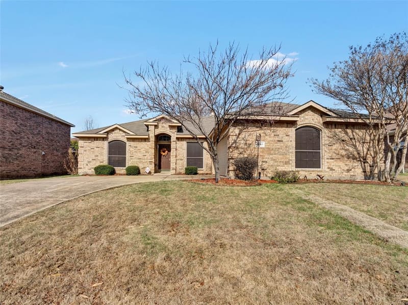 3361 Leigh Court, Sachse TX 75048 - Photo 2