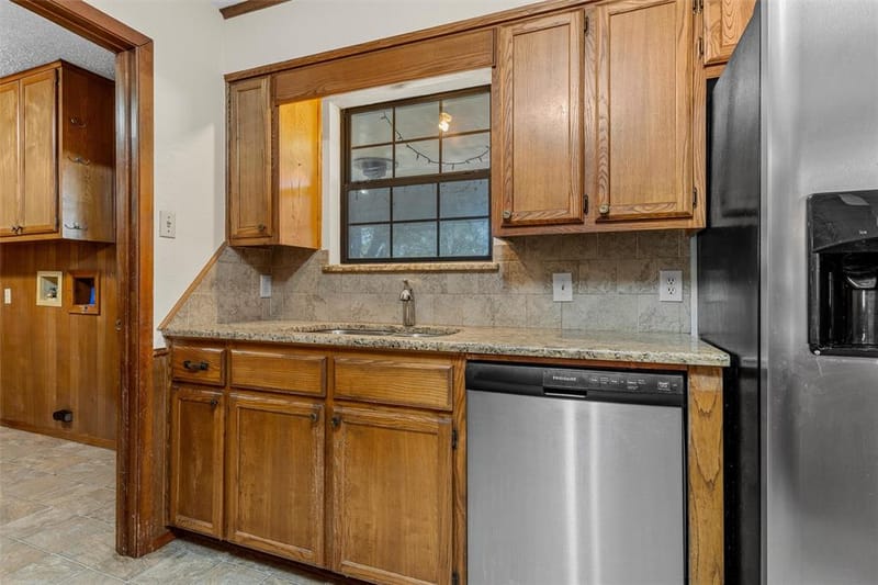 429 Wildwood Trail, Robinson TX 76655 - Photo 12