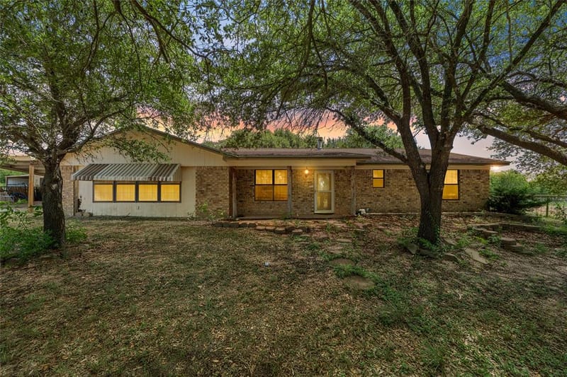 429 Wildwood Trail, Robinson TX 76655