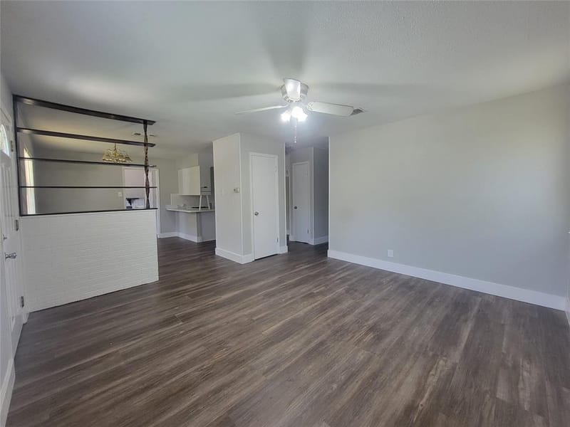 829 E Mustang Street, Crowley TX 76036