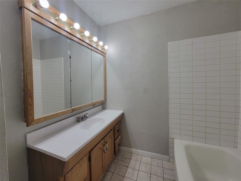 829 E Mustang Street, Crowley TX 76036 - Photo 18