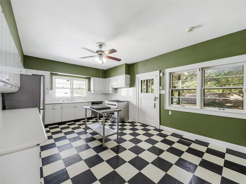 1119 W Walker Street, Denison TX 75020 - Photo 15