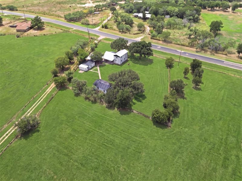 3239 Fm 2256, Mineral Wells TX 76067 - Photo 29