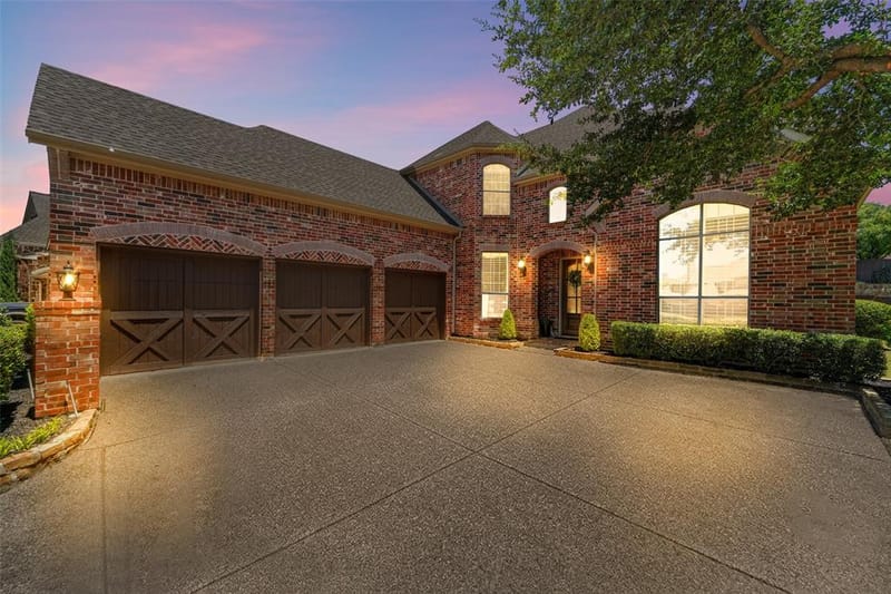 3401 Sliding Rock Drive, McKinney TX 75070 - Photo 2