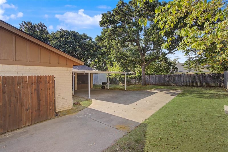 7232 Monterrey Drive, Fort Worth TX 76112 - Photo 33