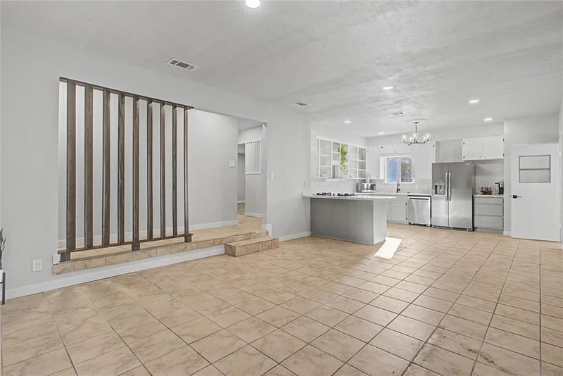 7232 Monterrey Drive, Fort Worth TX 76112 - Photo 11