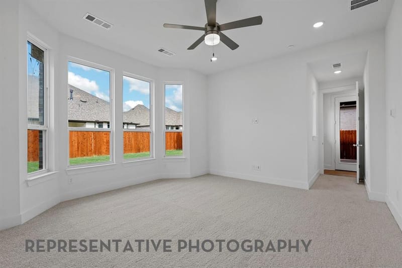 1621 Thicket Hill Drive, Van Alstyne TX 75495 - Photo 9