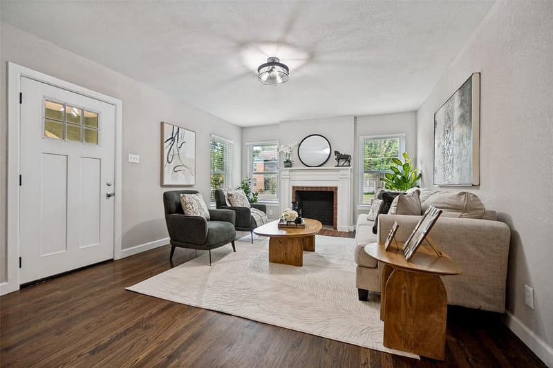3814 Wendelkin Street, Dallas TX 75215 - Photo 2