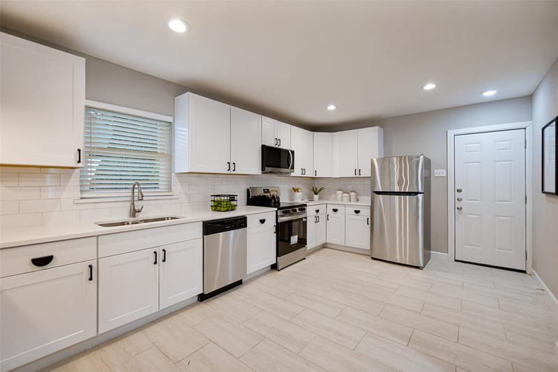 3814 Wendelkin Street, Dallas TX 75215 - Photo 6