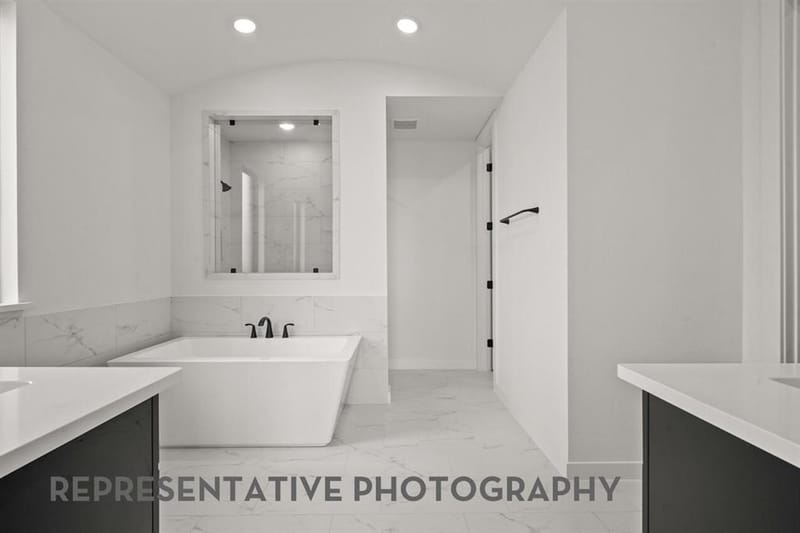 1613 Thicket Hill Drive, Van Alstyne TX 75495 - Photo 8