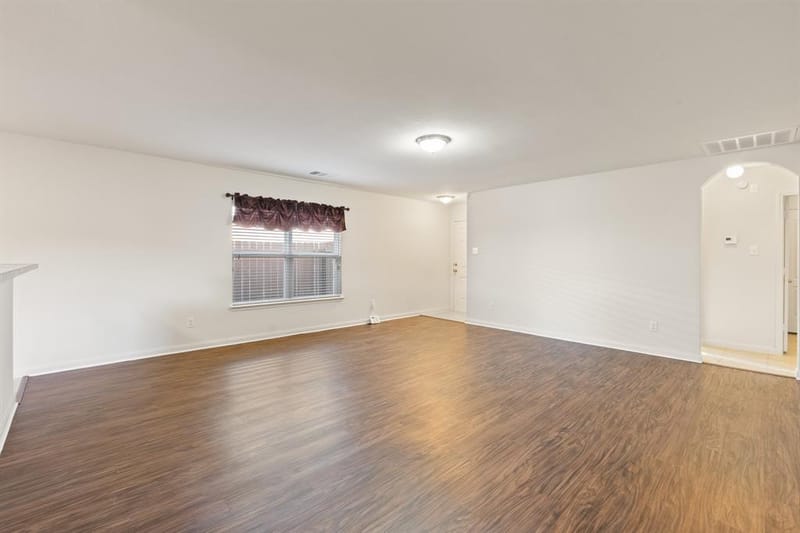 4801 Cedar Springs Drive, Fort Worth TX 76179 - Photo 5