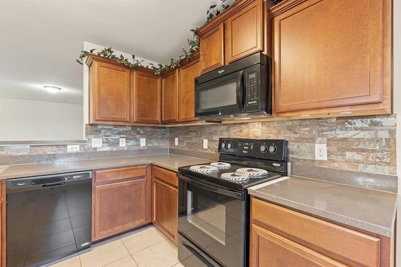 4801 Cedar Springs Drive, Fort Worth TX 76179 - Photo 9