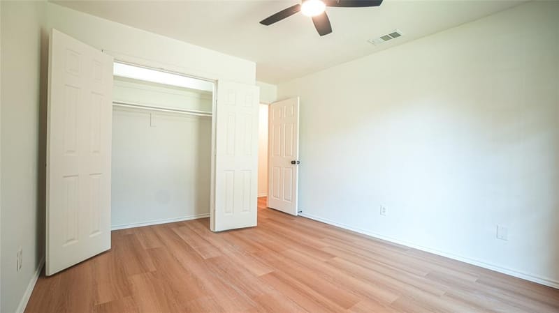 1917 Middle Glen Drive, Carrollton TX 75007 - Photo 27