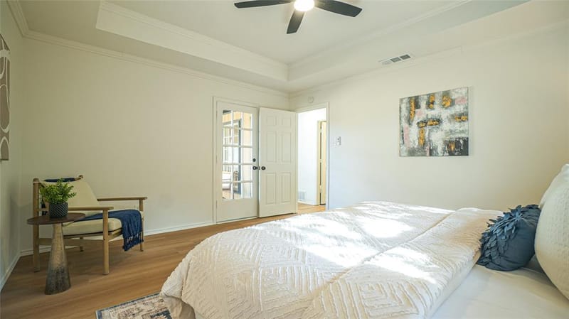 1917 Middle Glen Drive, Carrollton TX 75007 - Photo 17