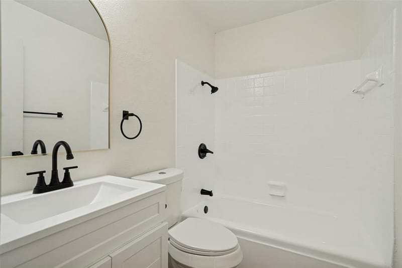 1907 Armstrong Street, Cleburne TX 76033 - Photo 21