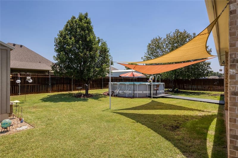 2821 Willow Ridge Circle, Granbury TX 76049 - Photo 4