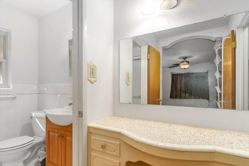401 S Beverly Street, Crowley TX 76036 - Photo 23