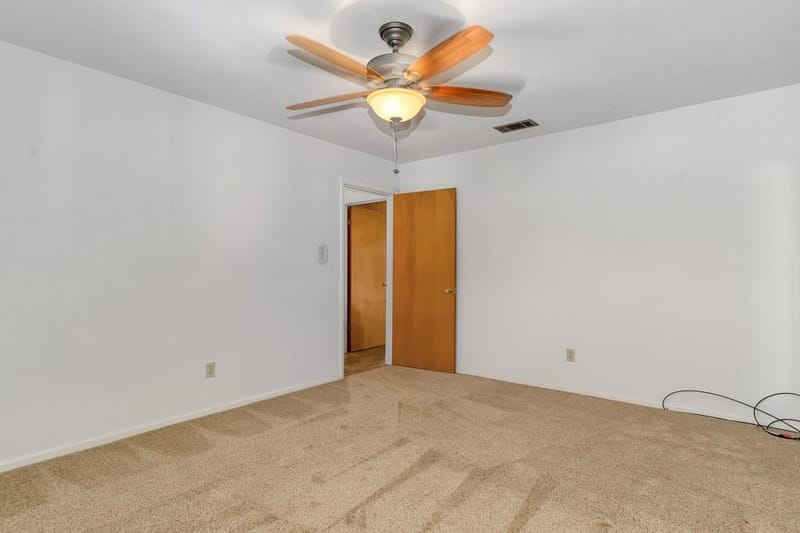 401 S Beverly Street, Crowley TX 76036 - Photo 27