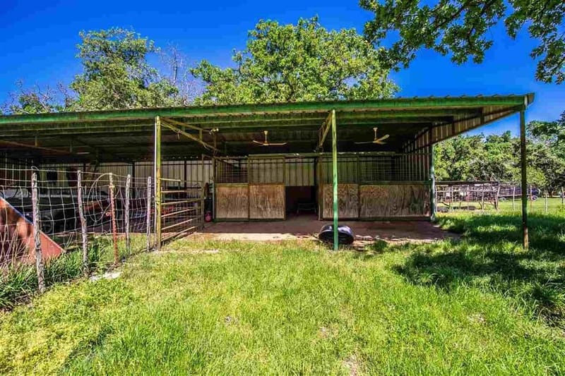 1047 Fort Hill Road, Waco TX 76705 - Photo 6
