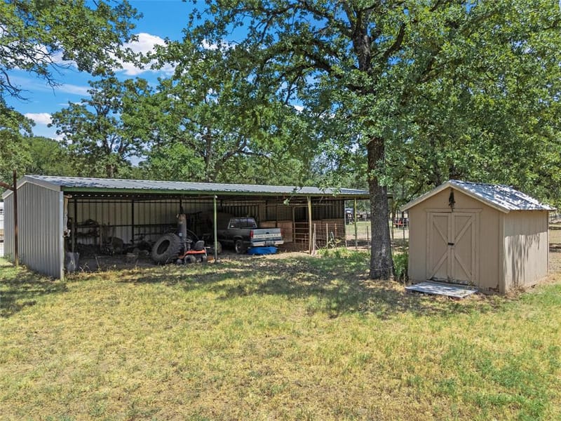 1047 Fort Hill Road, Waco TX 76705 - Photo 5