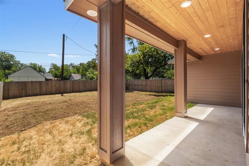 2618 Seevers Avenue, Dallas TX 75216 - Photo 27