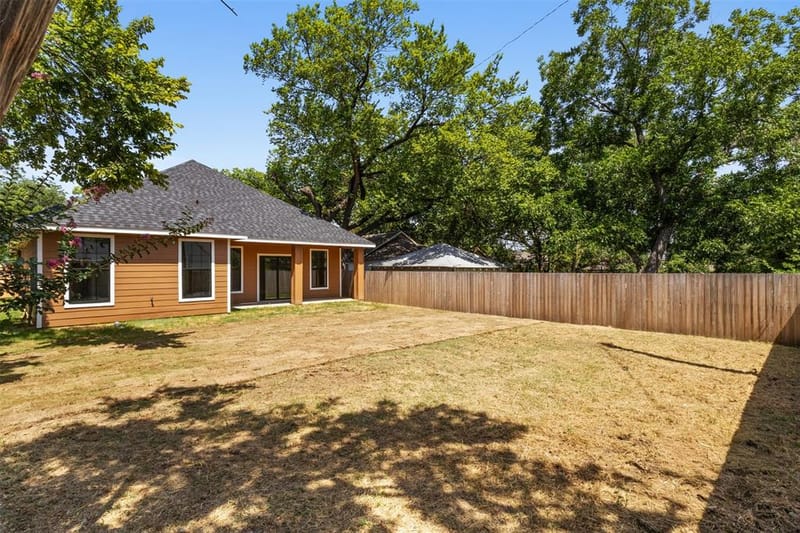 2618 Seevers Avenue, Dallas TX 75216 - Photo 30