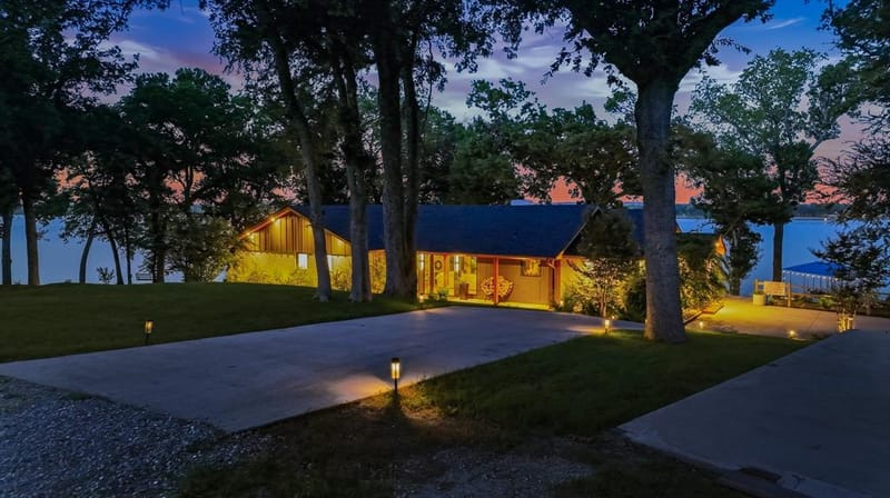 7250 Briar Road, Azle TX 76020 - Photo 4