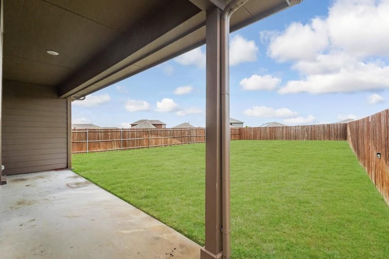 15957 Charing Cross Drive, Fort Worth TX 76247 - Photo 7