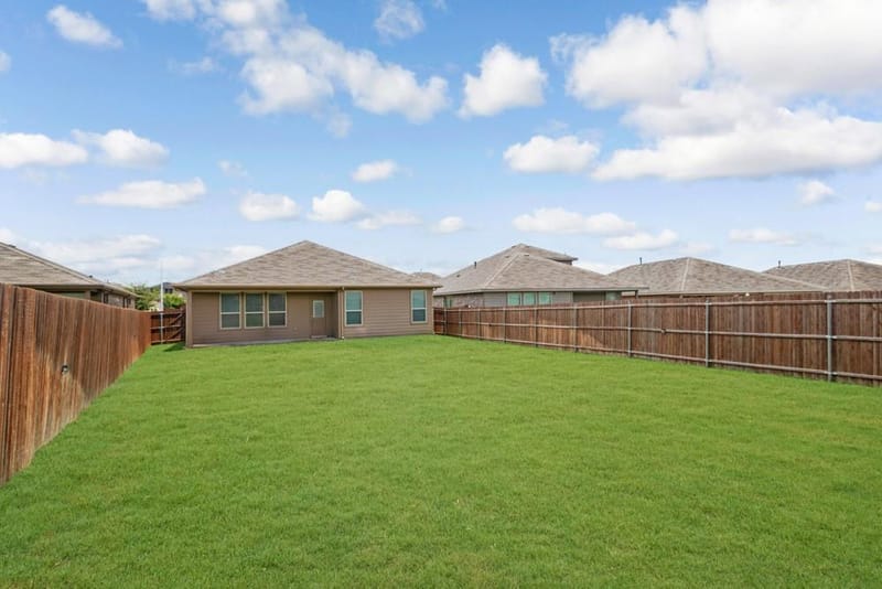 15957 Charing Cross Drive, Fort Worth TX 76247 - Photo 8
