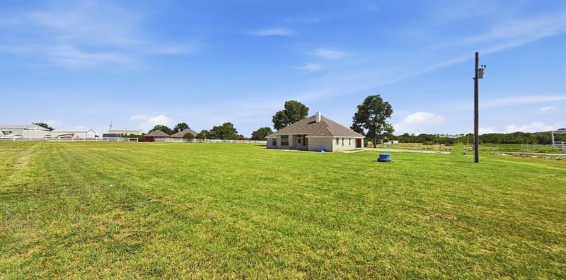340 Red Baron Drive, Rhome TX 76078 - Photo 12