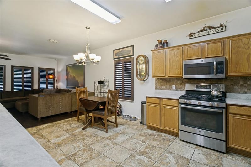 1065 Harriman Drive, Saginaw TX 76131 - Photo 13