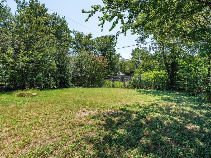 1805 7th Street, Brownwood TX 76801 - Photo 28