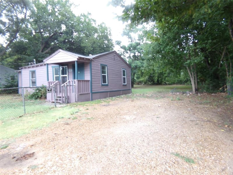 1310 Carroll Avenue, Duncanville TX 75137 - Photo 6