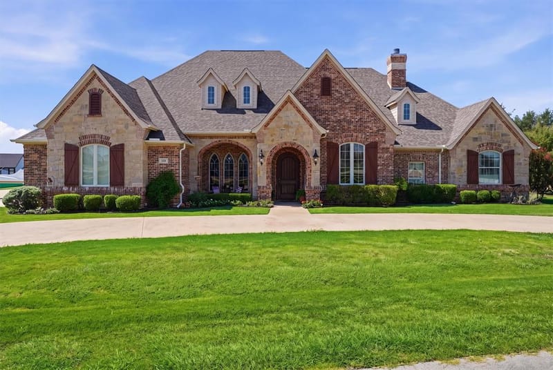 108 Concorde Circle, Cresson TX 76035 - Photo 3